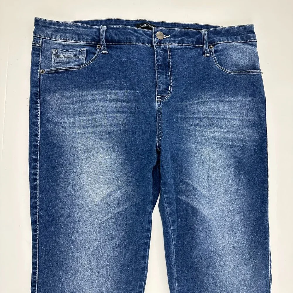 Kenneth Cole Skinny Women's‎ size 16 Dark Wash Blue Denim jeans